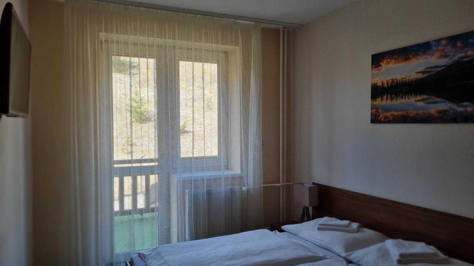 Hotel Sipox สตราบา ภายนอก รูปภาพ